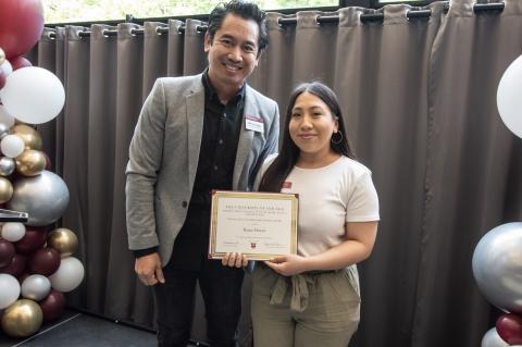 Reyna Moreno receives the Excellence in Field Education Award